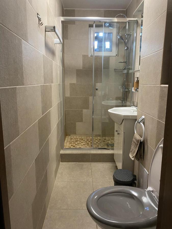 Apartament Cristian Apartment โอร์โชวา ภายนอก รูปภาพ